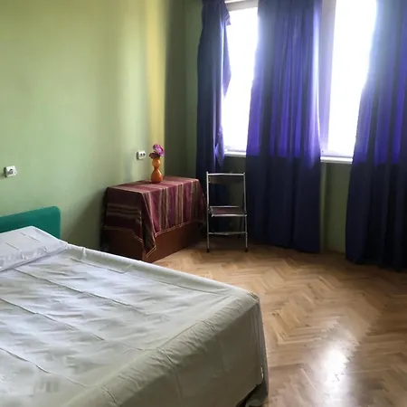 Apartment City Flat-riverside Maritza